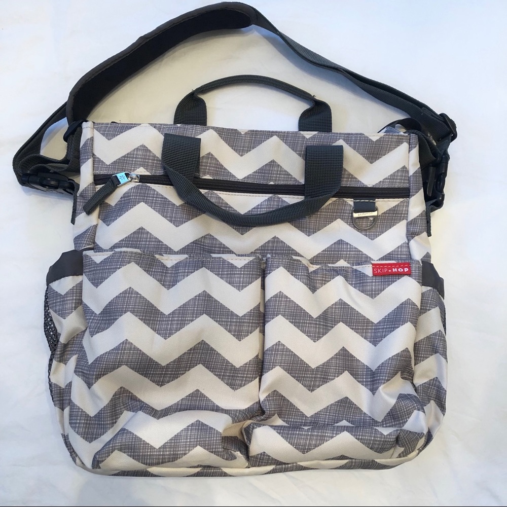 Skip hop diaper bag